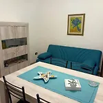 Da Lui' Apartment Torre Lapillo